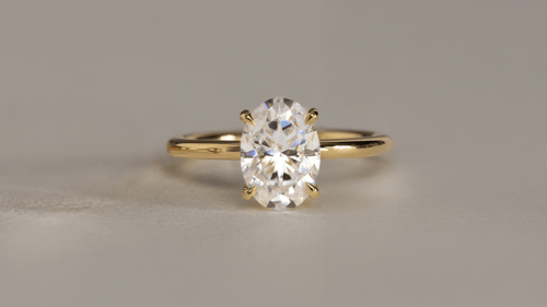 Cover image for 6 Reasons to Buy a Moissanite Engagement Ring