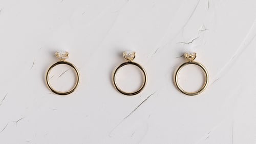Cover image for Engagement Rings for Minimalists